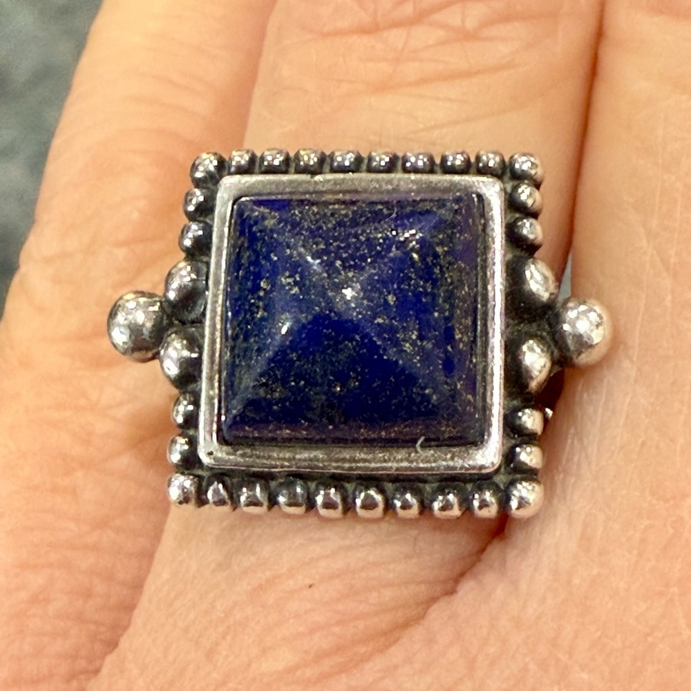 Sterling Silver & Blue Lapis Ring!